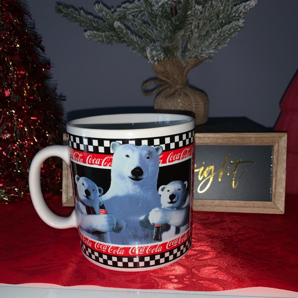 Vintage Coca Cola mug